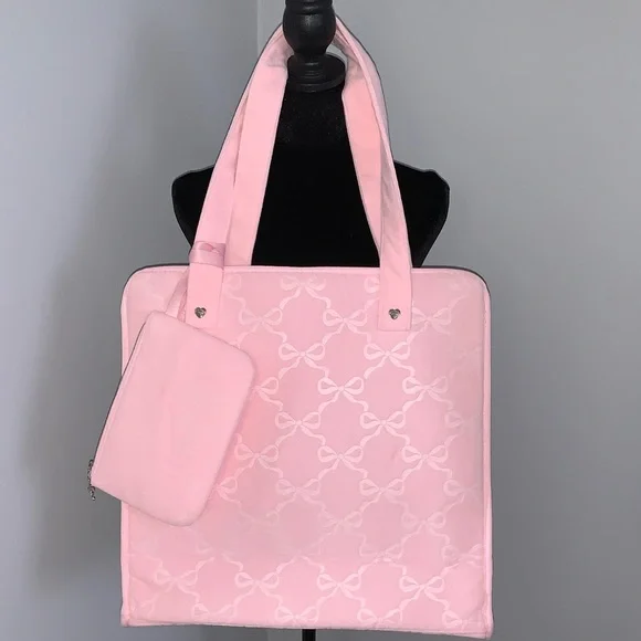 🔥🔥🆕- Juicy Couture Light Pink Bow-Patterned Beach Tote with Bathing Suit Bag - Picture 13 of 15